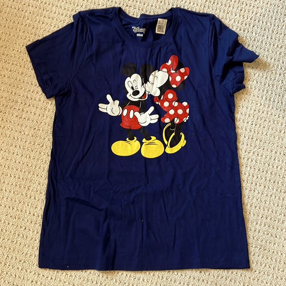 Disney T-shirt, Mickey, and Minnie size medium, NWT